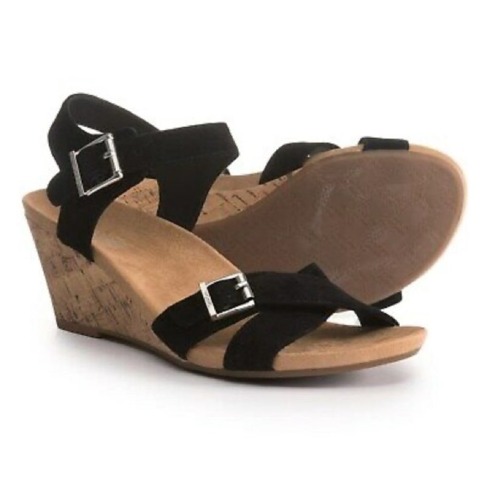 Vionic Noble Black Anka Wedge Sandals Suede